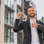 Devenir agent immobilier à Paris : le guide complet